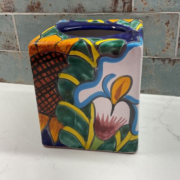 Talavera Pottery Ceramic Tissue Box Cover Made in Mexico - Picture 2 of 8